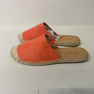 Wanted Womens 6.5 M Bright Orange Slip On Flat Closed Toed Sandals NIB ZF3
